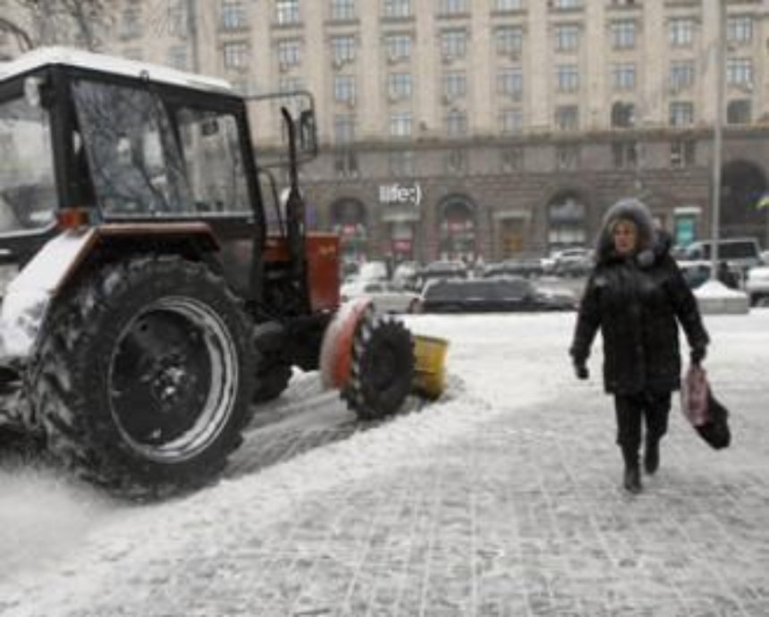 617 тонн снега вывезли с улиц столицы за прошедшие сутки