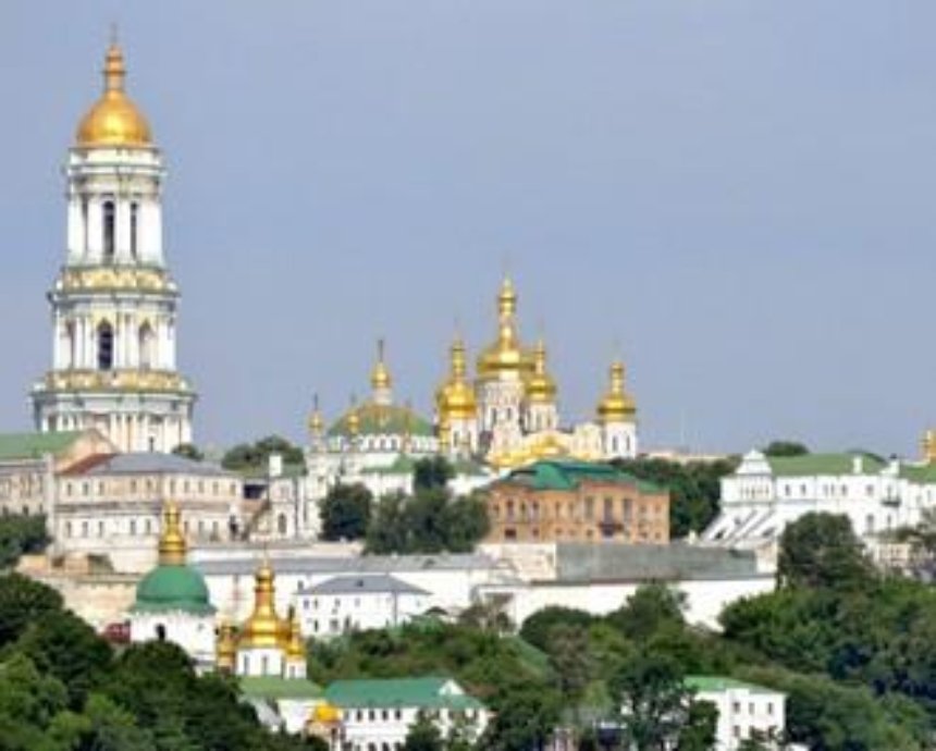 Киевсовет запретил строительство вблизи Лавры и Софии