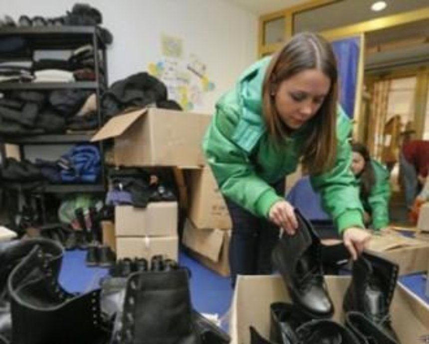 В Днепровском районе открыли гуманитарный склад для помощи переселенцам и участникам АТО
