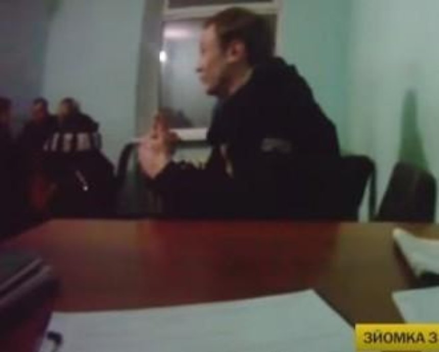 В Киеве россиянин грубил полицейским и требовал переводчика (видео)