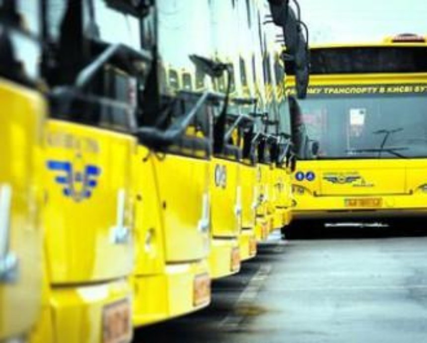 В Киеве автобус № 46 будет ходить почти до полуночи