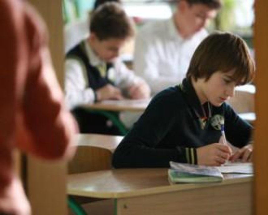 Киевские школьники не будут учиться дольше из-за карантина