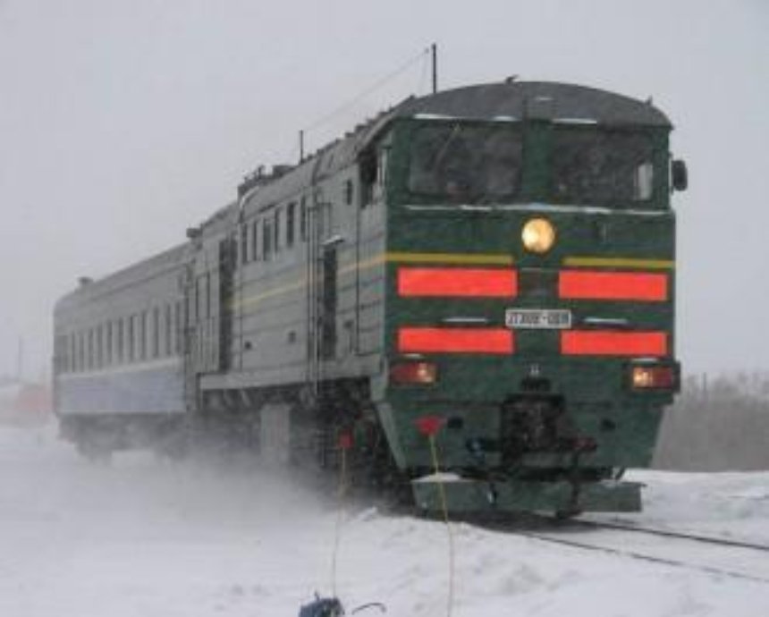 Под Киевом остановилось движение пригородных поездов