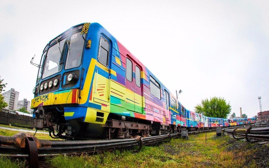 Не хватает денег: в киевском метрополитена назвали "справедливую" стоимость проезда