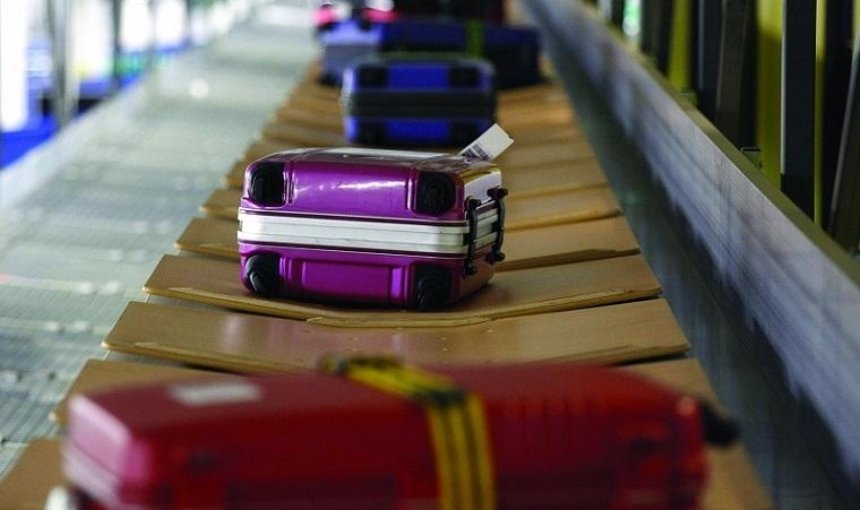 В «Борисполе» появились киоски для самостоятельной сдачи багажа (видео)