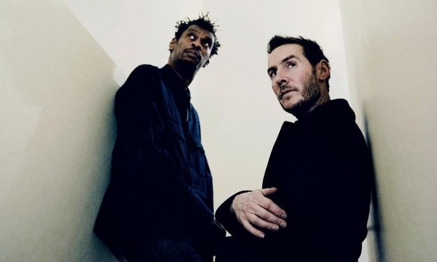 Группа Massive Attack выступит под аркой Дружбы народов (видео)