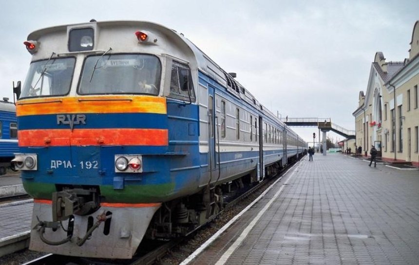 Украинцев высаживают из поездов, которые идут из Беларуси в Россию