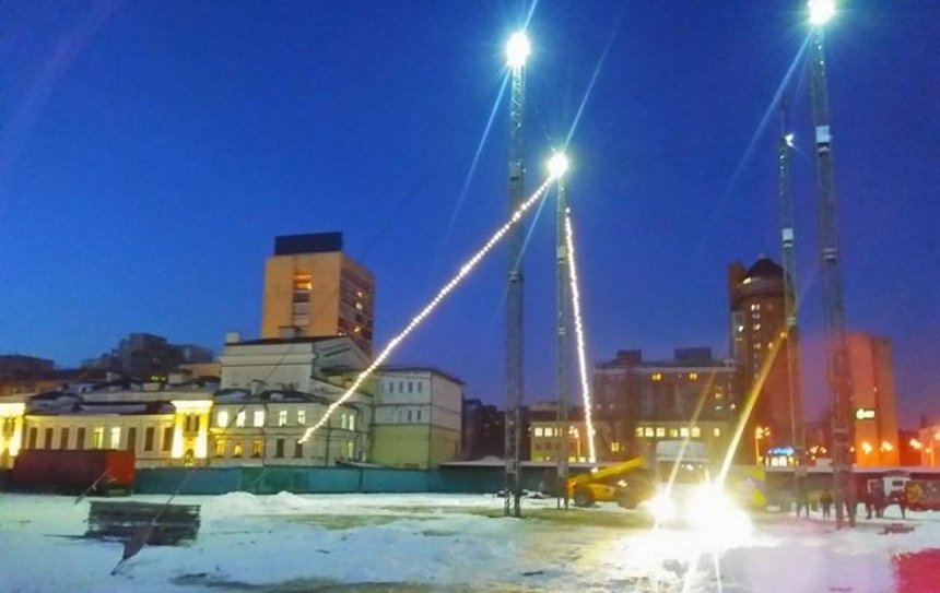 Цирк «Кобзов» разобрал свою арену в центре столицы (фото)