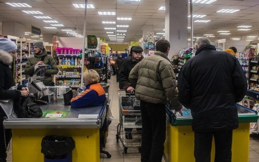 В супермаркете на Оболони умер мужчина (фото)