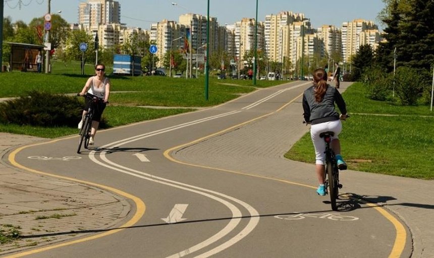 В центр Киева будут вести семь велодорожек