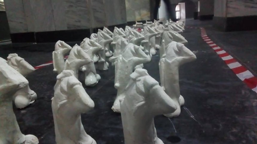 «Парад членів»: студента-скульптора звинуватили в образі української армії (фото, відео)