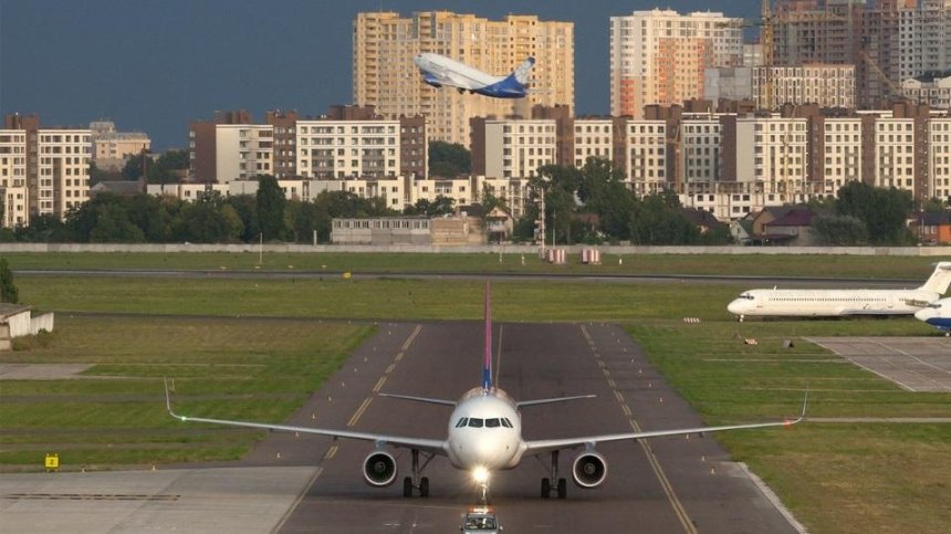 В «Киевгенплане» опровергли информацию о том, что аэропорт в Жулянах собираются закрыть