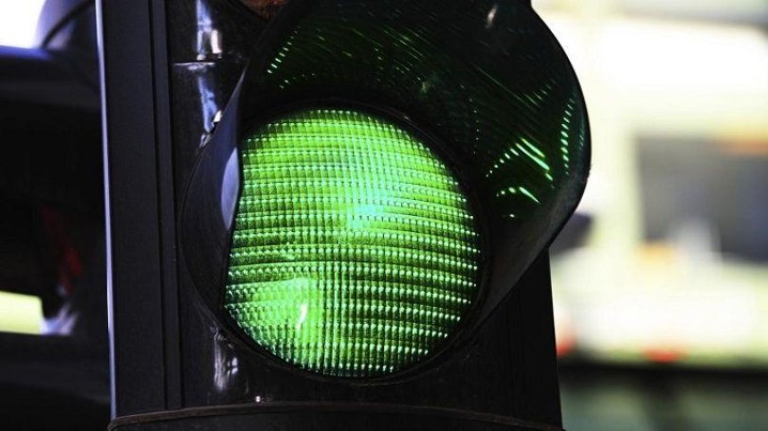 За год на дорогах Киева появилось 14 новых «зеленых волн» светофоров 
