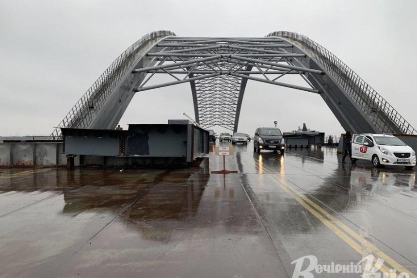 Движение на Подольском мосту откроют до конца года, — Кличко