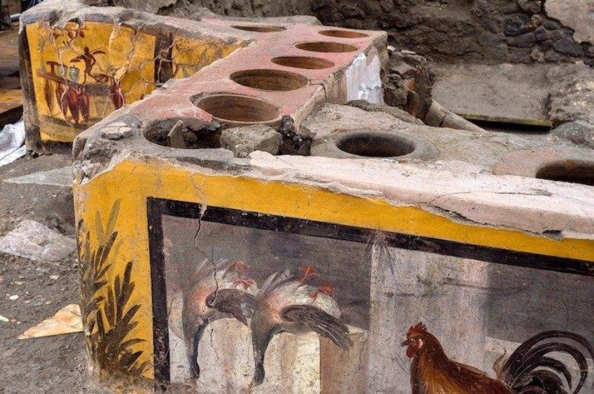 В Помпеях нашли античный киоск уличной еды