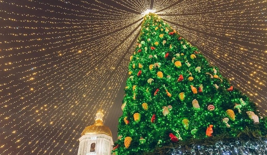 Демонтаж елки на Софийской площади: до какого числа можно увидеть главную елку страны