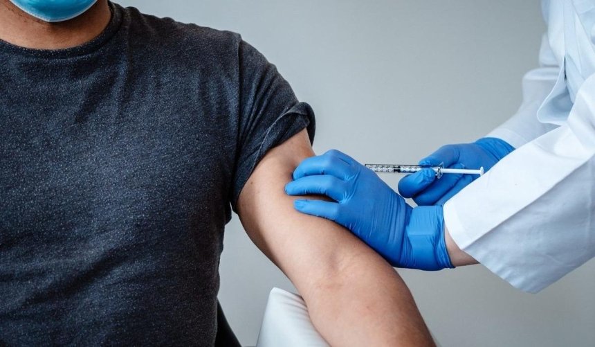 Вакцину Pfizer будут поставлять в бедные страны по программе COVAX — СМИ