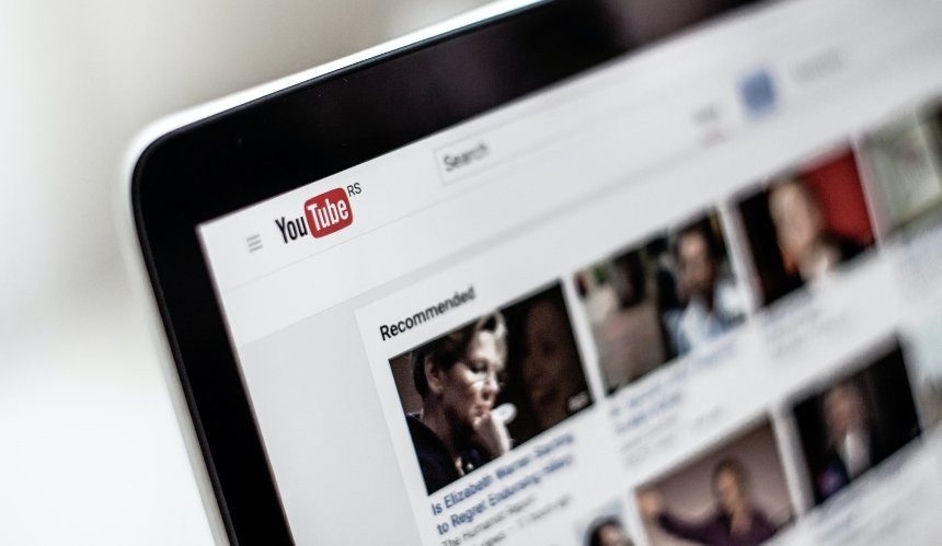 YouTube назвали главным распространителем фейков в интернете