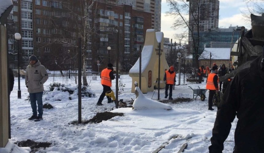 В Киеве продолжают уничтожать Парк трипольской культуры: подробности