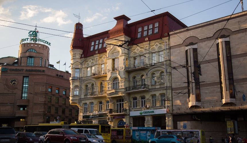 З’явилося нове опитування щодо дерусифікації вулиць та станцій метро Києва