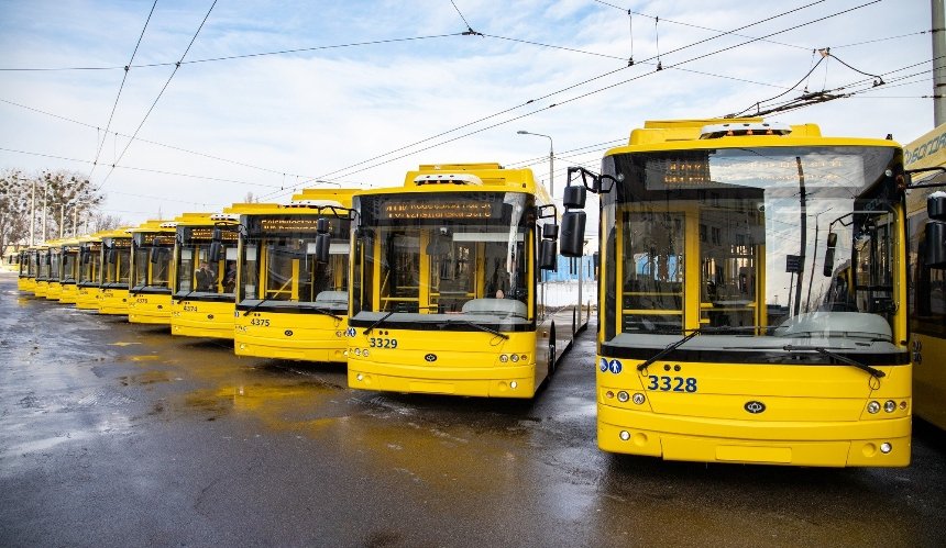 Як оновлять громадський транспорт Києва у 2023 році