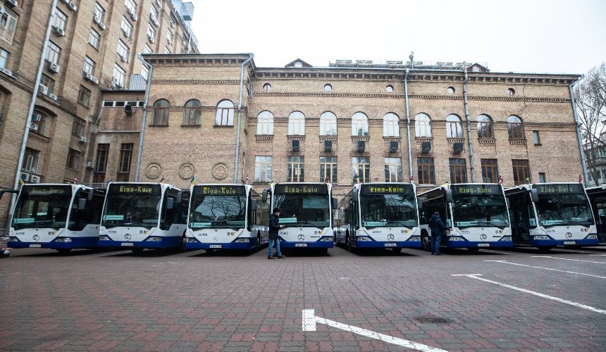 З 27 січня на маршрути Києва вийдуть нові автобуси
