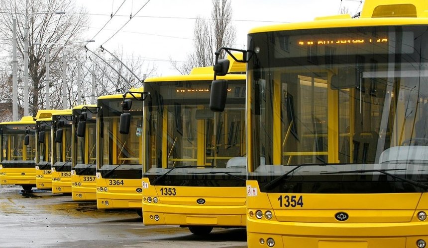 6 січня низка столичних тролейбусів змінить схему руху: нові маршрути
