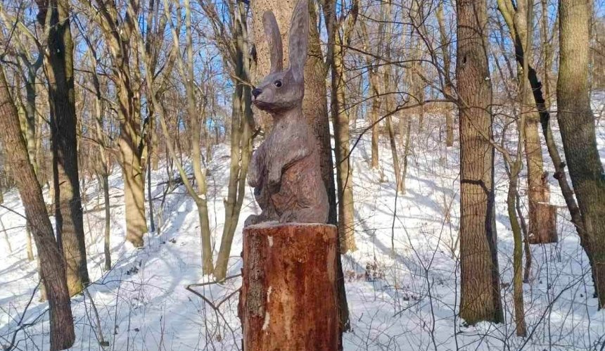 У Києві в парку імені Рильського планують встановити нові дерев'яні скульптури