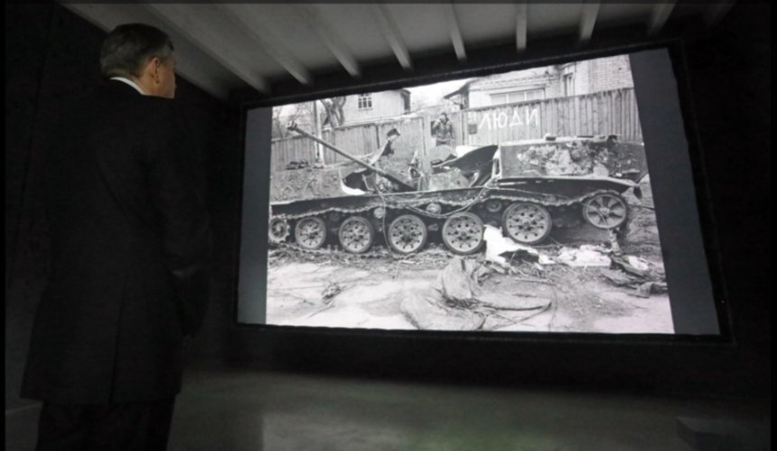 У столиці відкрили виставку "По Живому": про трагічні подї Голокосту