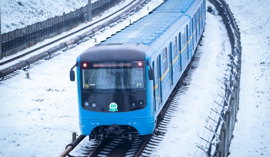 Робота столичної підземки: скільки перевезень здійснив метрополітен у 2023 році