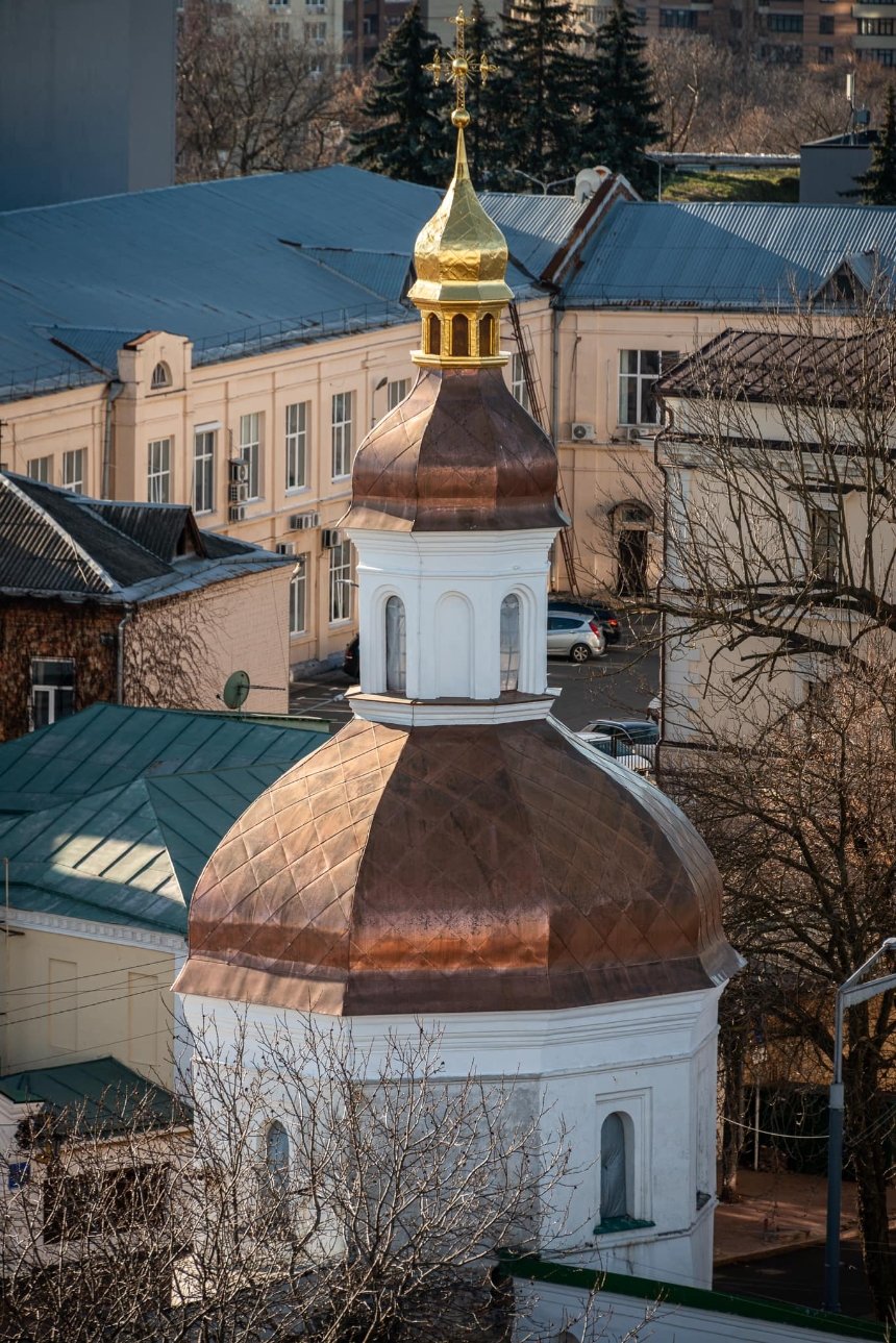 На території Києво-Печерської лаври реставрують Башту Кушника: фото