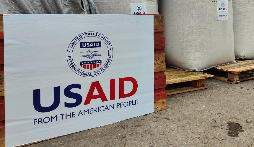 Програми USAID в Україні: кого торкнулось тимчасове припинення фінансування