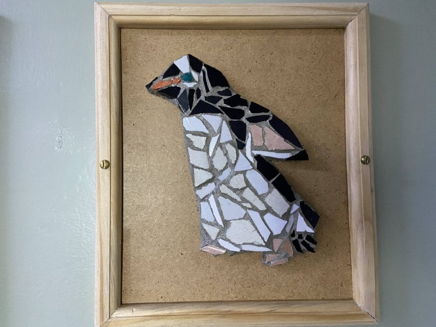 На станції "Академік Вернадський" з’явилися мозаїки з пінгвінами: фото