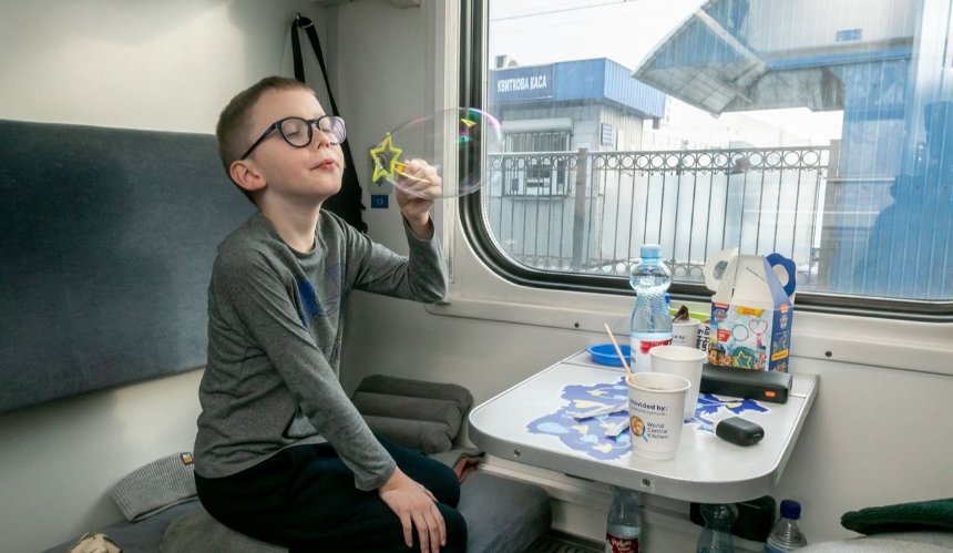 У Київській області працюють "Вагони незламності": мережу планують розширити