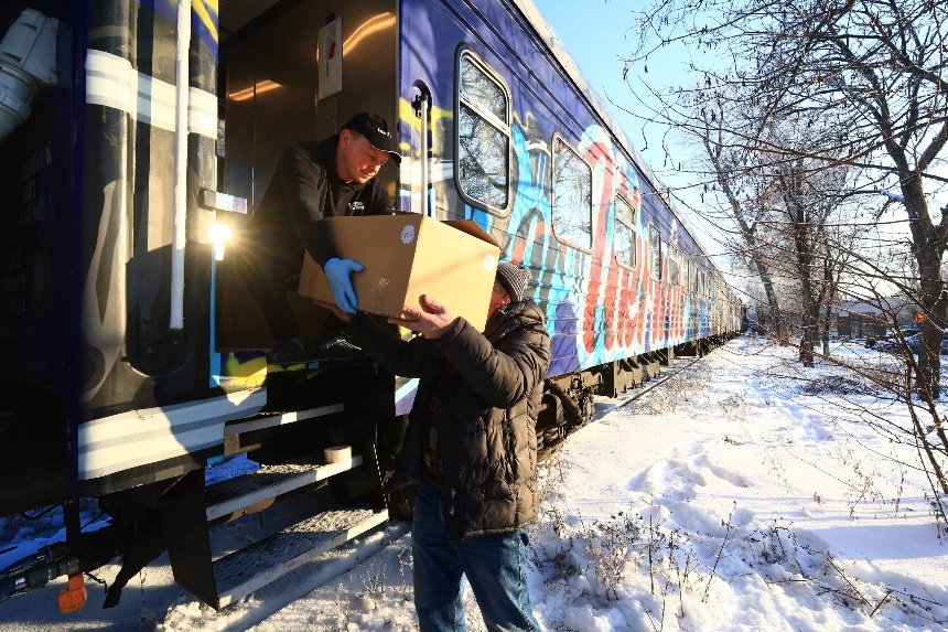 На Київщині запрацював автономний потяг-кухня: як він виглядає