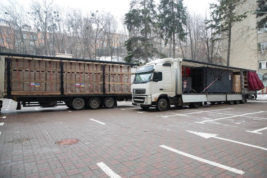 Київ отримав 130 генераторів, придбаних польськими волонтерами