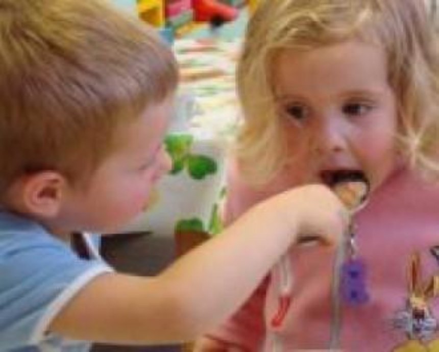 Попов откроет еще 14 детских садов