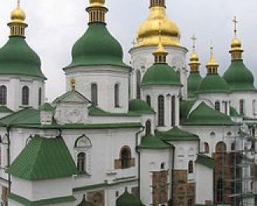 Депутат предлагает не пускать священников в Софию Киевскую