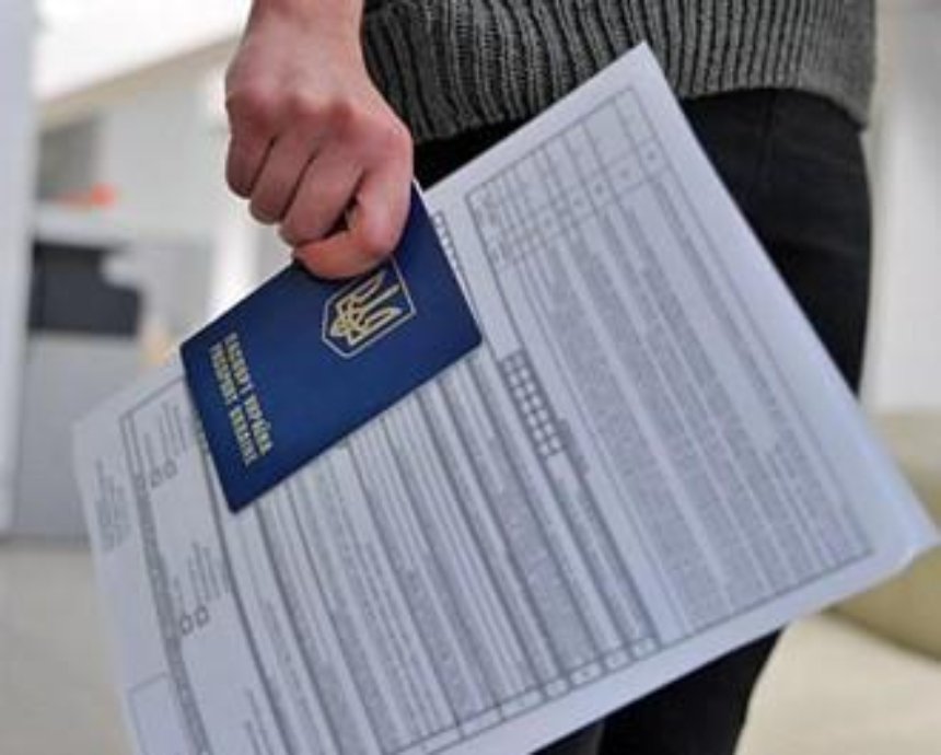 Некоторые посольства не выдают "шенгенки" по биометрическим паспортам