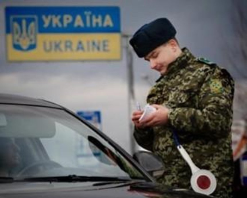 Справки из военкомата будут требовать при перемещении по Украине