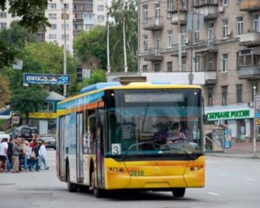 В Киеве шесть троллейбусов временно изменят маршрут работы