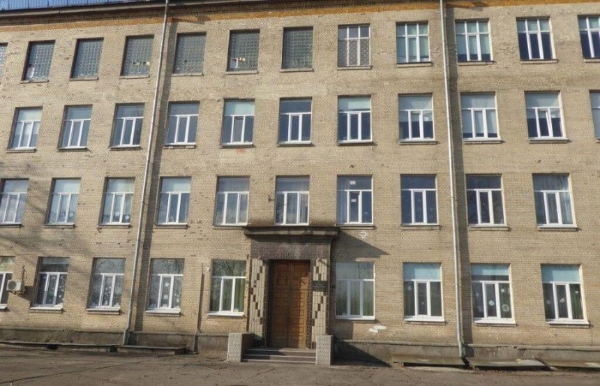 В Киеве двое шестиклассников «заминировали» собственную школу