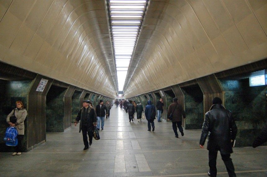 Из-за футбола три центральные станции метро могут работать с ограничениями