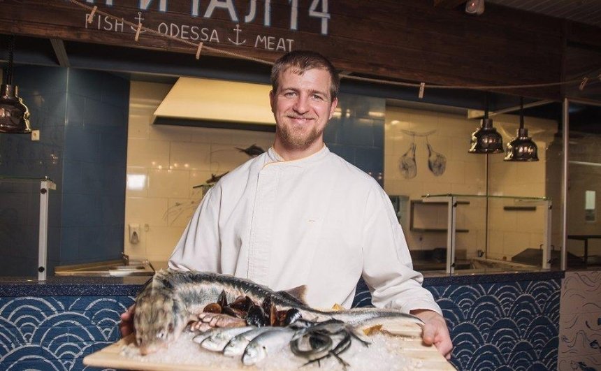 С одесским колоритом: в центре Киева открывается рыбный ресторан «Причал 14»