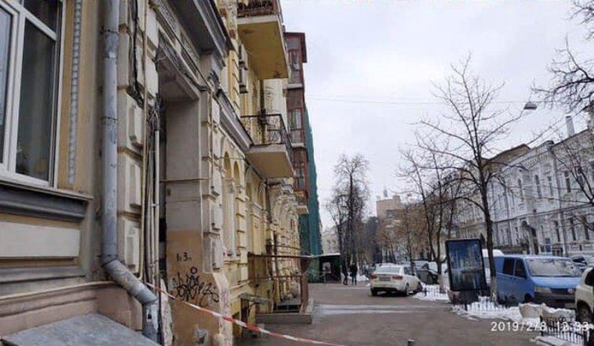 Убрали лишнее: улицу Пушкинскую очистили от рекламы (фото)