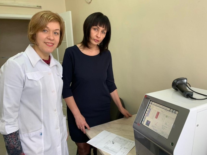 «АТБ» передал оборудование для Киевской областной детской больницы