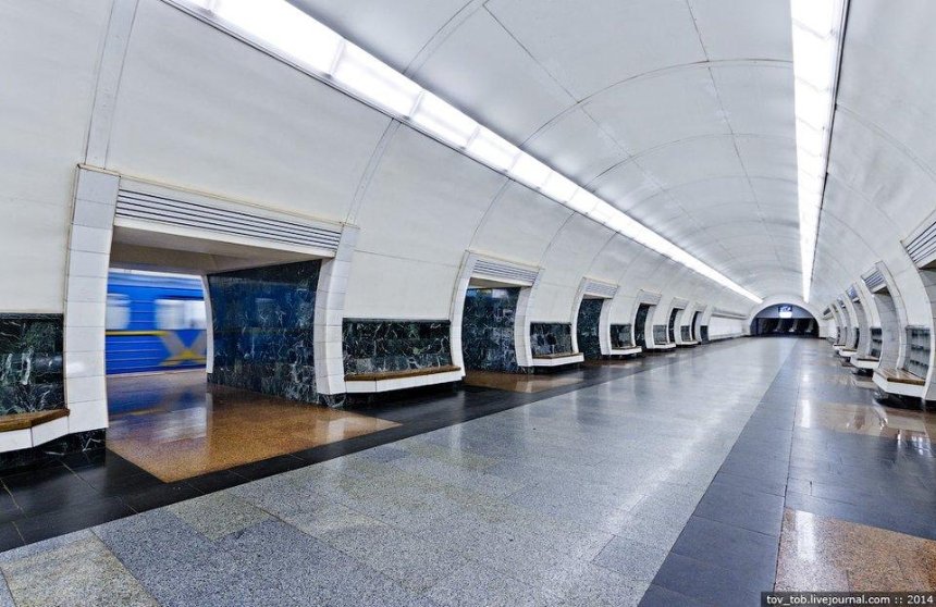 Станцию метро «Дорогожичи» предложили переименовать в «Бабий Яр»