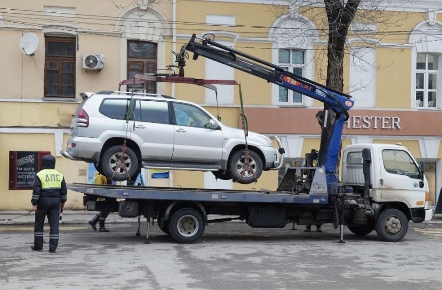 Водители смогут вернуть эвакуированный автомобиль через приложение Kyiv Smart City