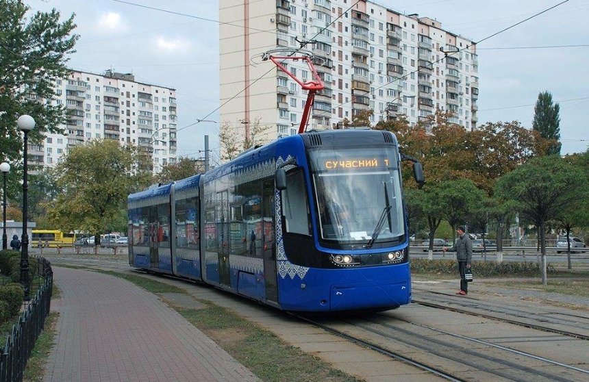 «Киевпастранс» объявил 2020-й годом левобережного трамвая: что это значит