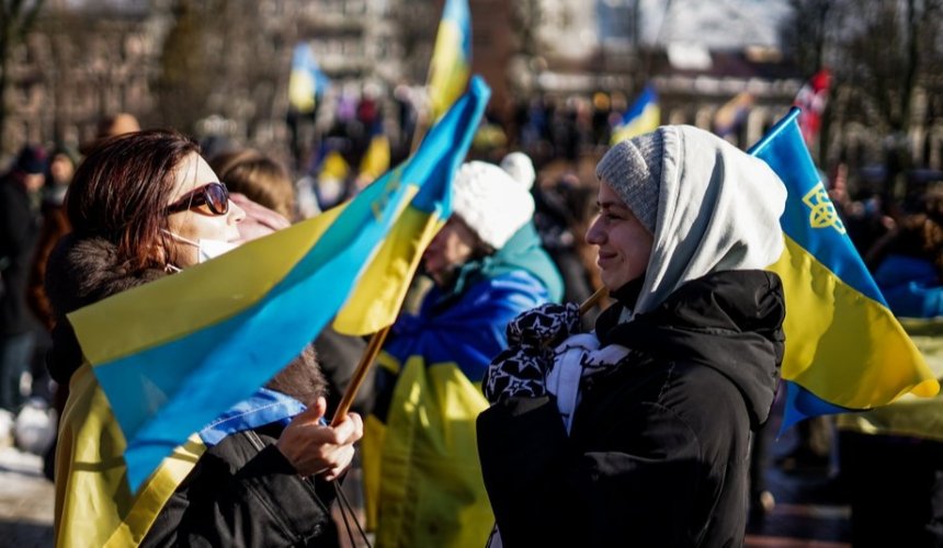 В Киеве прошел Марш единства за Украину против угрозы вторжения РФ